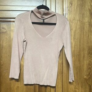 Elegant Ribbed  Top in Light Pink